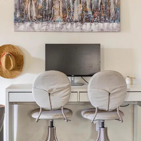 Rafia Loft - Heated Pool & Billiard I *