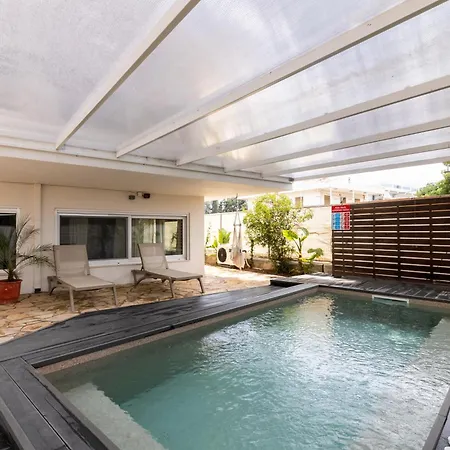 Rafia Loft - Heated Pool & Billiard I * Loutráki