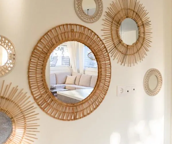 Rafia Loft - Heated Pool & Billiard I