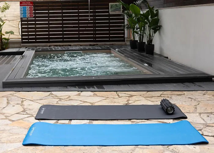 Rafia Loft - Heated Pool & Billiard I