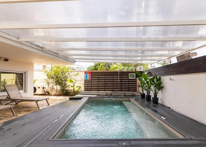 Rafia Loft - Heated Pool & Billiard I Holiday home